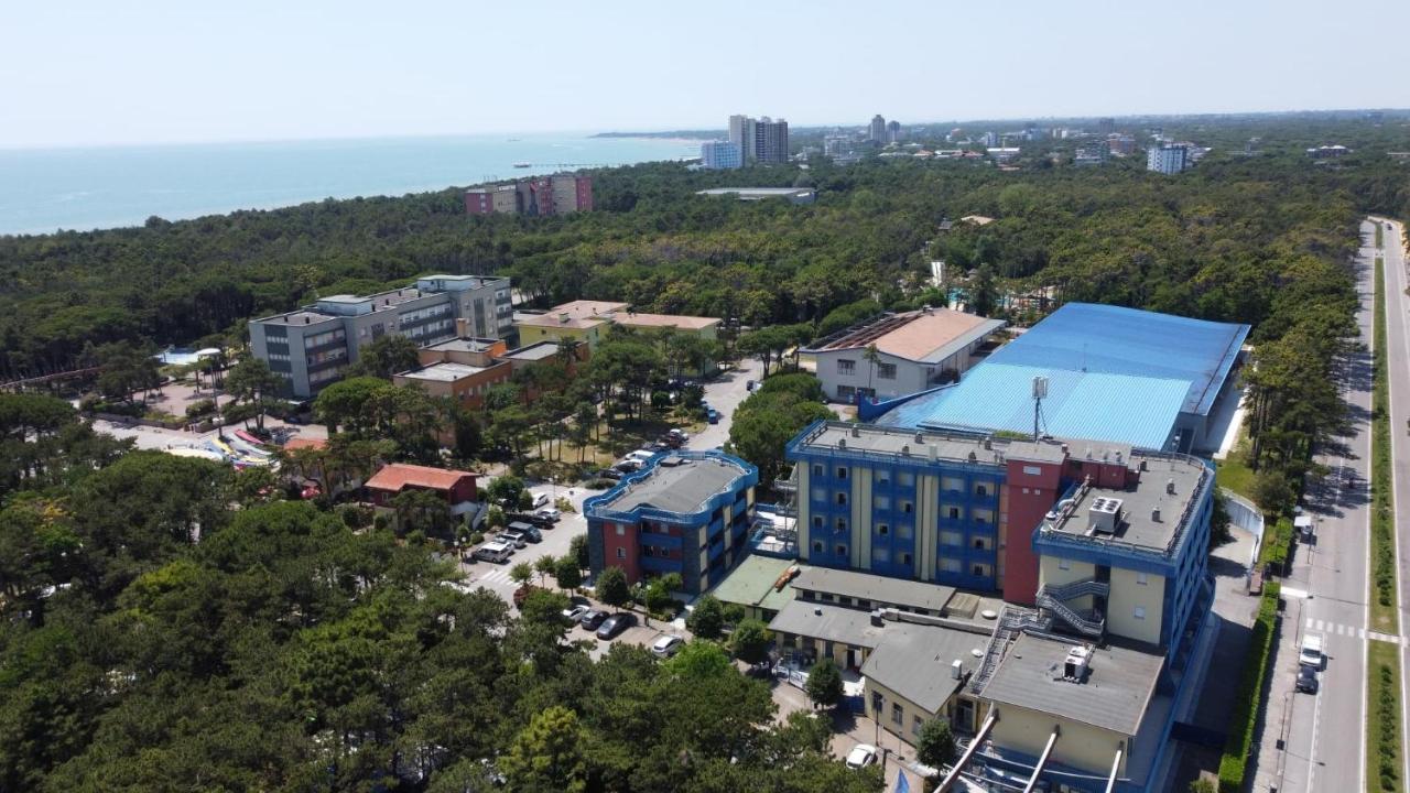 Bella Italia Sport Village Lignano Sabbiadoro Exterior foto